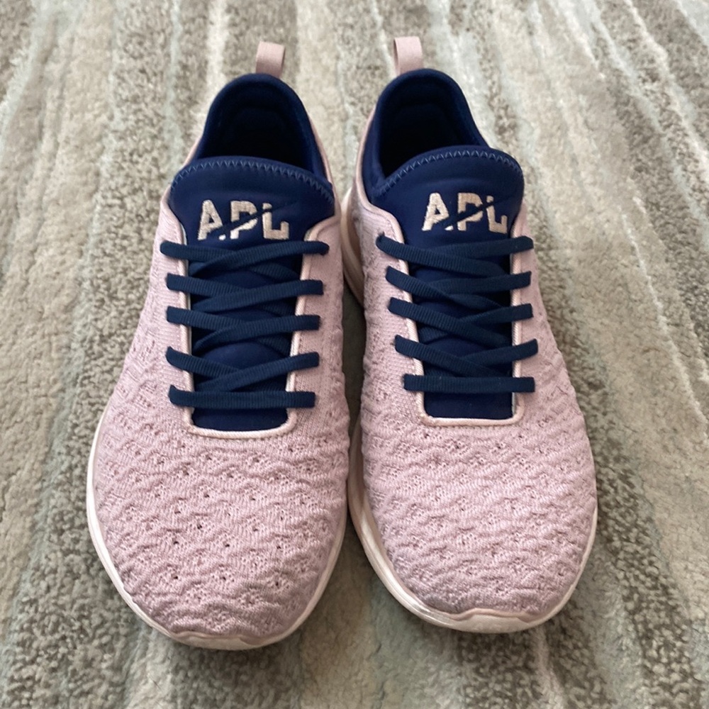 Apl Techloom Phantom, Size 8.5. - image 1